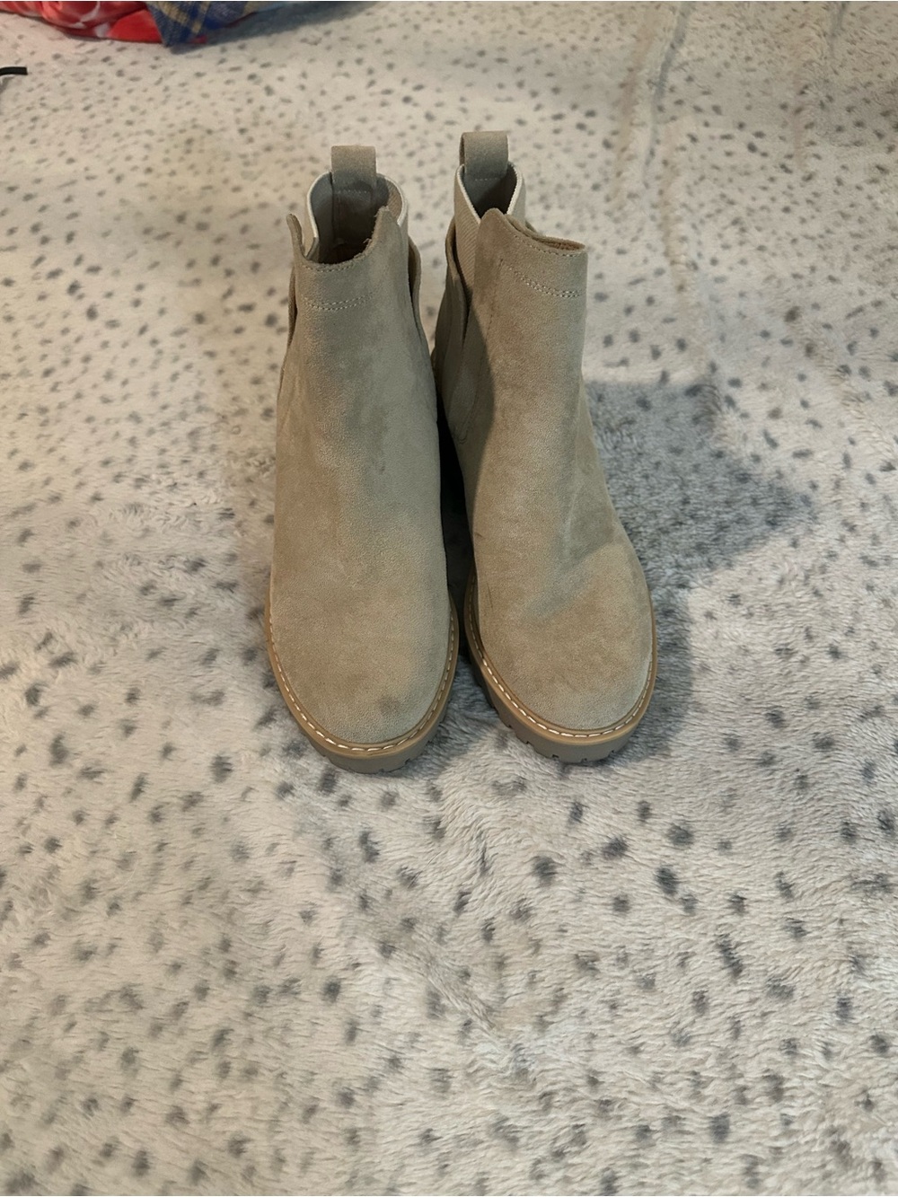Dolce Vita Women's Suede Chelsea Boots in Taupe